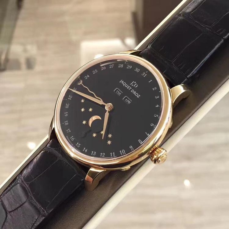 南京市雅克德羅手表維修丨雅克德羅手表表蒙水霧