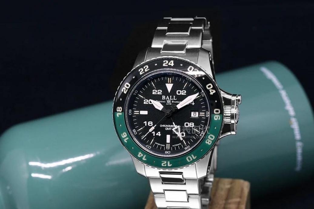 波爾手表里面有水霧如何的處理里面的水霧