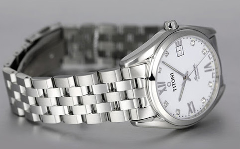 梅花手表維修點(diǎn)查詢（梅花手表走時(shí)不準(zhǔn)原因及處理方法）