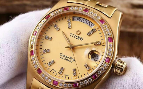 梅花手表保養一次價格(梅花手表的保養知識)