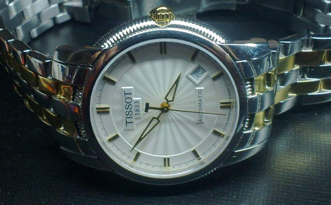 福州天梭保養(yǎng)店在哪里（天梭手表外觀生銹怎么辦）