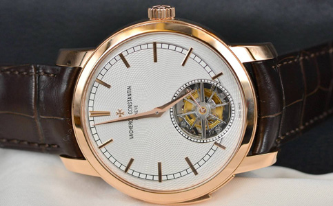 合肥江詩丹頓維修店(江詩丹頓處理表蓋瑕疵)