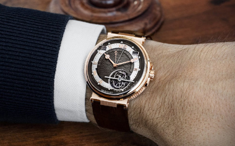 寶璣售后維修中心電話（清潔寶璣手表的方法）