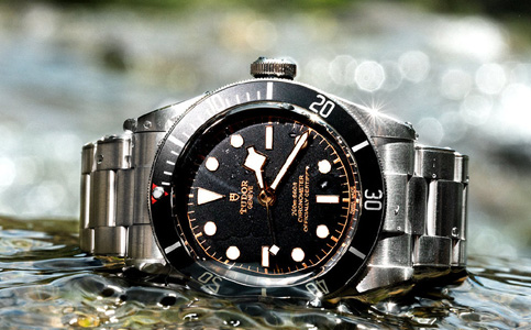 帝舵手表售后中心電話（解決帝舵手表進灰的方法和保養）