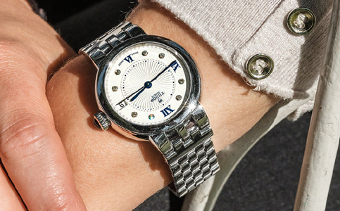 帝舵手表售后維修服務(wù)中心（應(yīng)對(duì)帝舵手表進(jìn)水的困擾）