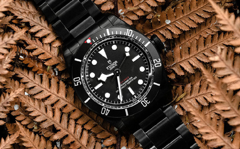 帝舵劃痕專柜免費修復(fù)嗎（帝舵手表的正確調(diào)表方法）