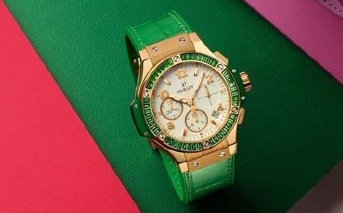 宇舶手表保修期多久(宇舶手表表蒙子損壞的處理方法)